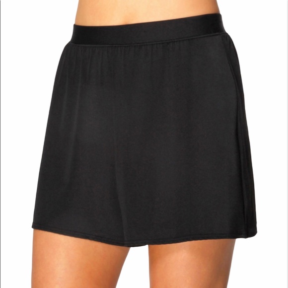 Miraclesuit Other - MIRACLESUIT black swim shorts NWT